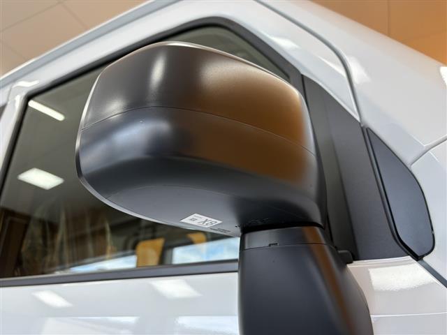 当店のお車をご覧いただきましてありがとうございます。お車についてのご質問やお見積りのご依頼、ご購入にあたってのご相談などお気軽にお問い合わせ下さい！