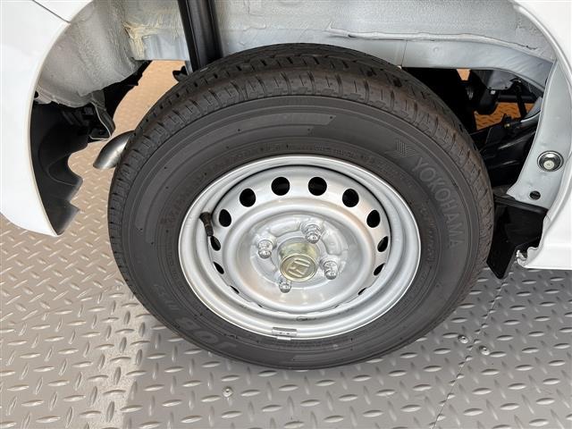 この度は当店のお車をご覧になっていただき、誠にありがとうございます。じっくり現車確認して頂けるよう、ご準備を致します！