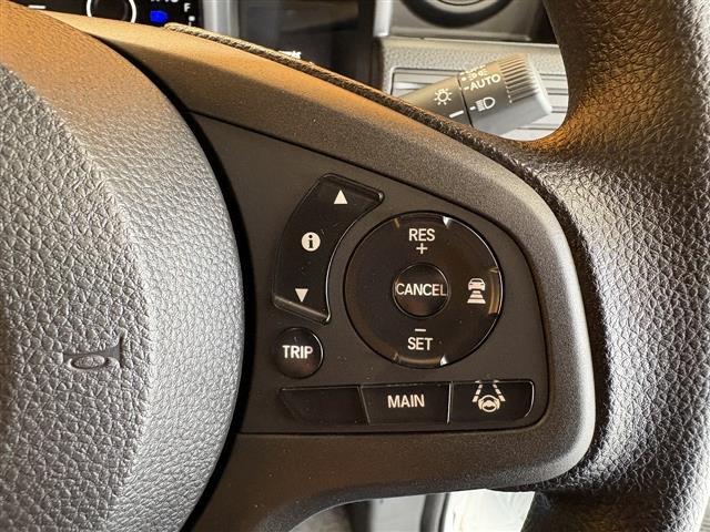 当店のお車をご覧いただきましてありがとうございます。お車についてのご質問やお見積りのご依頼、ご購入にあたってのご相談などお気軽にお問い合わせ下さい！