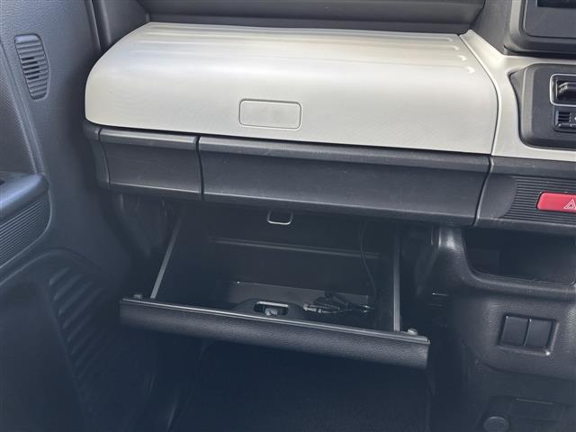 すぐにご来店頂けない場合や遠方にお住まいの方、車両状態の詳細が知りたい方はお気軽にご連絡下さい♪