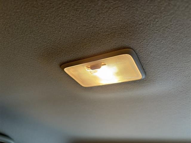 すぐにご来店頂けない場合や遠方にお住まいの方、車両状態の詳細が知りたい方はお気軽にご連絡下さい♪