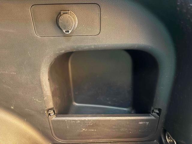 トヨタ ＲＡＶ４ 35枚目