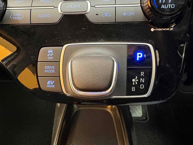 アクア Z 4WD 全周囲カメラ ナビ TV クリアランスソナー オートクルーズコントロール レーンアシスト 衝突被害軽減システム アルミホイール オートマチックハイビーム オートライト(12枚目)