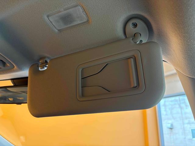 アクア Z 4WD 全周囲カメラ ナビ TV クリアランスソナー オートクルーズコントロール レーンアシスト 衝突被害軽減システム アルミホイール オートマチックハイビーム オートライト(69枚目)