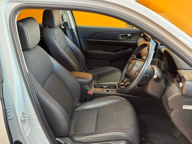 ヴェゼル e:HEV Z 4WD 全周囲カメラ クリアランスソナー オートクルーズコントロール レーンアシスト 衝突被害軽減システム ナビ TV オートライト LEDヘッドランプ 電動リアゲート(33枚目)