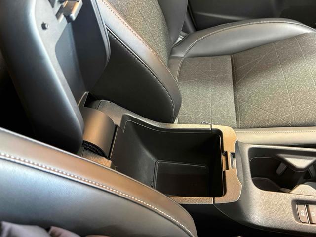 ヴェゼル e:HEV Z 4WD 全周囲カメラ クリアランスソナー オートクルーズコントロール レーンアシスト 衝突被害軽減システム ナビ TV オートライト LEDヘッドランプ 電動リアゲート(47枚目)