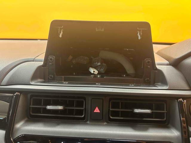 ＷＲ－Ｖ Ｚ＋　ブラックスタイル　バックカメラ　クリアランスソナー　オートクルーズコントロール　レーンアシスト　衝突被害軽減システム　ＬＥＤヘッドランプ　アルミホイール　スマートキー　電動格納ミラー　ＣＶＴ　盗難防止システム　ＡＢＳ（8枚目）