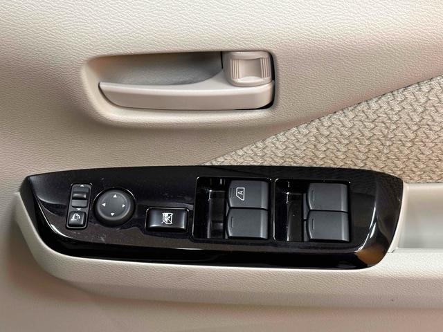 デイズ Ｘ　４ＷＤ　ＥＴＣ　全周囲カメラ　ナビ　ＴＶ　オートライト　スマートキー　アイドリングストップ　電動格納ミラー　シートヒーター　ＣＶＴ　ＣＤ　Ｂｌｕｅｔｏｏｔｈ　アルミホイール（15枚目）