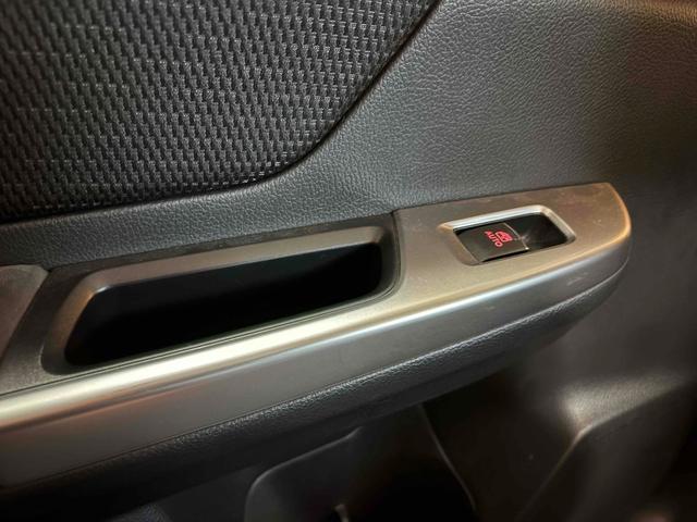 レヴォーグ 1.6GTアイサイト 4WD ETC ナビ TV クリアランスソナー オートクルーズコントロール レーンアシスト 衝突被害軽減システム アルミホイール オートライト スマートキー アイドリングストップ(39枚目)