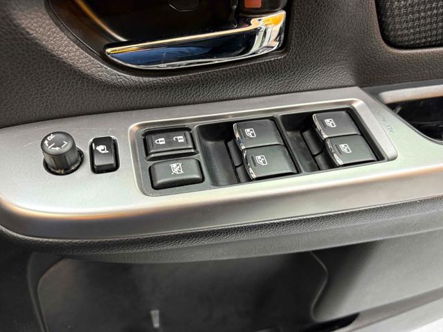 レヴォーグ 1.6GTアイサイト 4WD ETC ナビ TV クリアランスソナー オートクルーズコントロール レーンアシスト 衝突被害軽減システム アルミホイール オートライト スマートキー アイドリングストップ(47枚目)