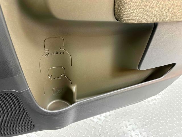 トヨタ シエンタ 72枚目