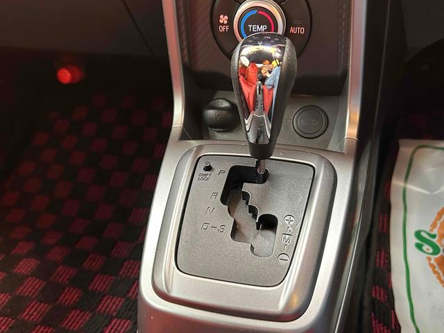 コペン ローブ　ＥＴＣ　ナビ　ＴＶ　ＣＶＴ　スマートキー　アイドリングストップ　シートヒーター　アルミホイール　ＥＳＣ　Ｂｌｕｅｔｏｏｔｈ　エアコン（46枚目）