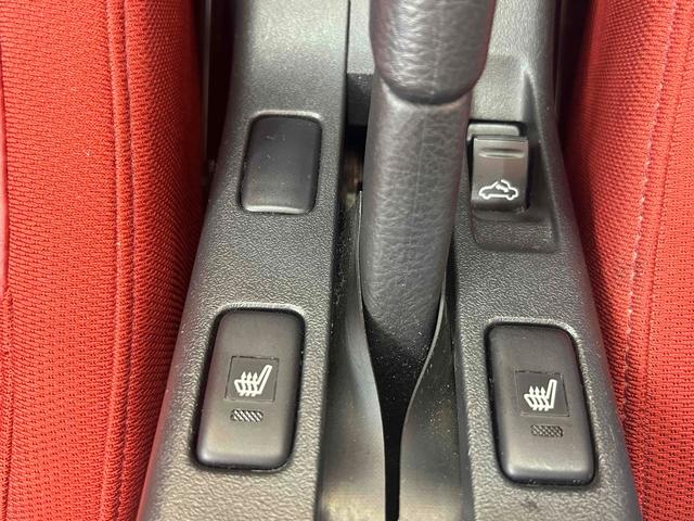 コペン ローブ　ＥＴＣ　ナビ　ＴＶ　ＣＶＴ　スマートキー　アイドリングストップ　シートヒーター　アルミホイール　ＥＳＣ　Ｂｌｕｅｔｏｏｔｈ　エアコン（48枚目）