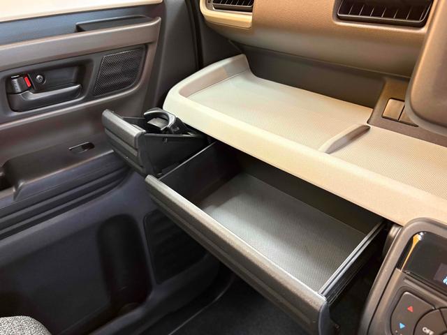 スズキ スペーシア 64枚目