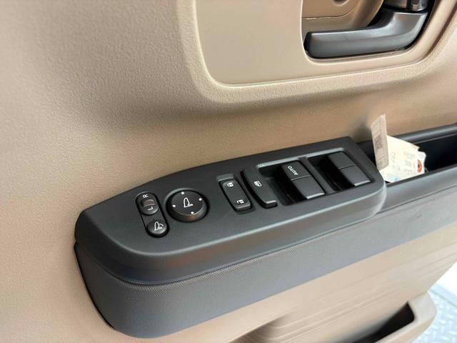 ホンダ N-BOXジョイ 48枚目