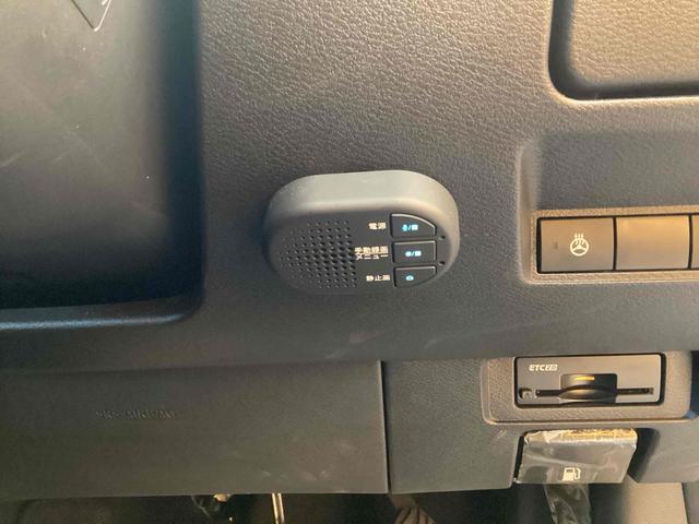 ノート X FOUR 全周囲カメラ ナビ TV クリアランスソナー オートクルーズコントロール 衝突被害軽減システム アルミホイール オートマチックハイビーム オートライト スマートキー 電動格納ミラー(9枚目)