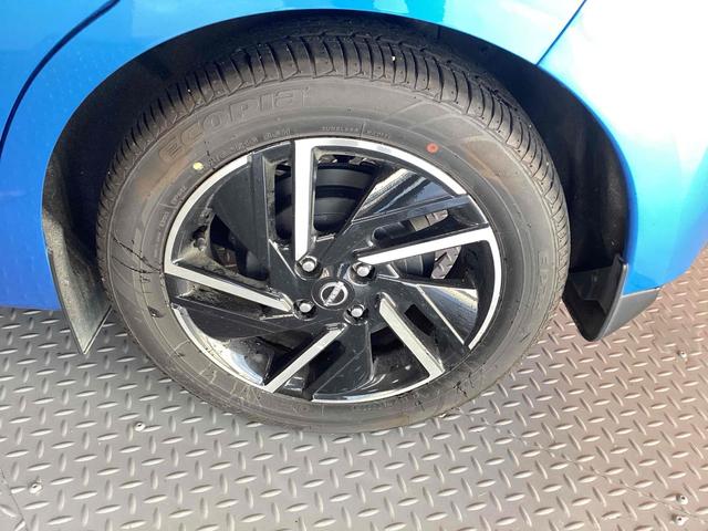 ノート X FOUR 全周囲カメラ ナビ TV クリアランスソナー オートクルーズコントロール 衝突被害軽減システム アルミホイール オートマチックハイビーム オートライト スマートキー 電動格納ミラー(25枚目)