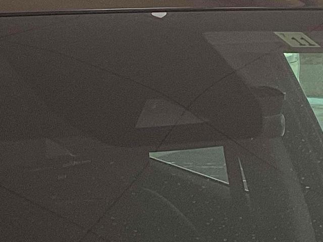 ノート Ｘ　ＦＯＵＲ　全周囲カメラ　ナビ　ＴＶ　クリアランスソナー　オートクルーズコントロール　衝突被害軽減システム　アルミホイール　オートマチックハイビーム　オートライト　スマートキー　電動格納ミラー（28枚目）