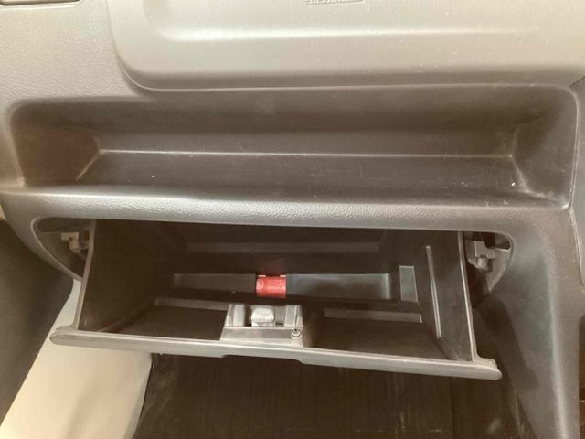 NT100クリッパートラック DX ミッション車 マニュアルエアコン 運転席エアバッグ 助手席エアバッグ シガーソケット パワーステアリング(9枚目)