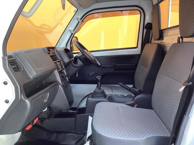 NT100クリッパートラック DX ミッション車 マニュアルエアコン 運転席エアバッグ 助手席エアバッグ シガーソケット パワーステアリング(12枚目)