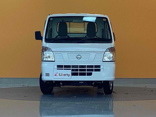 NT100クリッパートラック DX ミッション車 マニュアルエアコン 運転席エアバッグ 助手席エアバッグ シガーソケット パワーステアリング(15枚目)