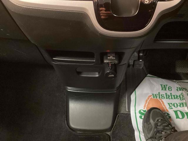 ホンダ N-BOXカスタム 12枚目