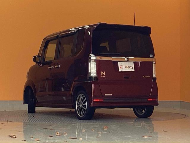 ホンダ N-BOXカスタム 19枚目