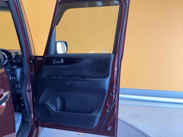 ホンダ N-BOXカスタム 40枚目