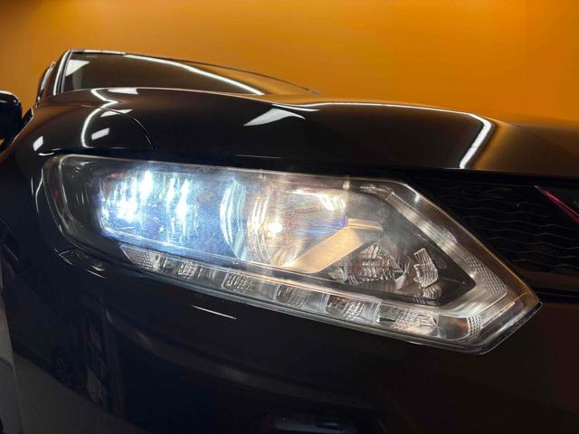 エクストレイル ２０Ｘ　エマージェンシーブレーキパッケージ　４ＷＤ　ＥＴＣ　バックカメラ　クリアランスソナー　衝突被害軽減システム　ナビ　ＴＶ　オートライト　アルミホイール　スマートキー　アイドリングストップ　電動格納ミラー　シートヒーター（20枚目）