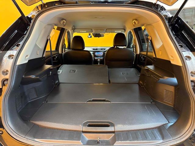 エクストレイル ２０Ｘ　エマージェンシーブレーキパッケージ　４ＷＤ　ＥＴＣ　バックカメラ　クリアランスソナー　衝突被害軽減システム　ナビ　ＴＶ　オートライト　アルミホイール　スマートキー　アイドリングストップ　電動格納ミラー　シートヒーター（28枚目）