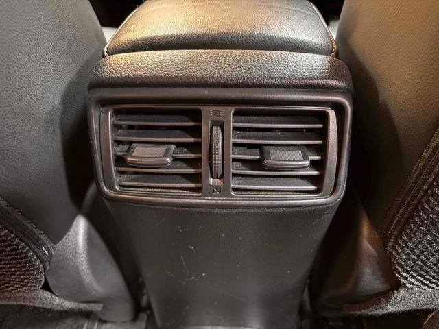 エクストレイル ２０Ｘ　エマージェンシーブレーキパッケージ　４ＷＤ　ＥＴＣ　バックカメラ　クリアランスソナー　衝突被害軽減システム　ナビ　ＴＶ　オートライト　アルミホイール　スマートキー　アイドリングストップ　電動格納ミラー　シートヒーター（37枚目）