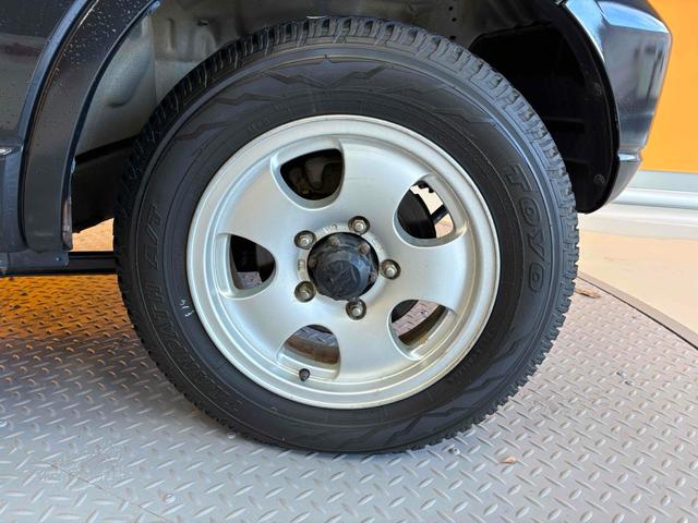 ジムニー クロスアドベンチャー　４ＷＤ　ＥＴＣ　ナビ　電動格納ミラー　シートヒーター　ＡＴ　ＣＤ　ＤＶＤ再生　アルミホイール　エアコン　パワーウィンドウ（15枚目）
