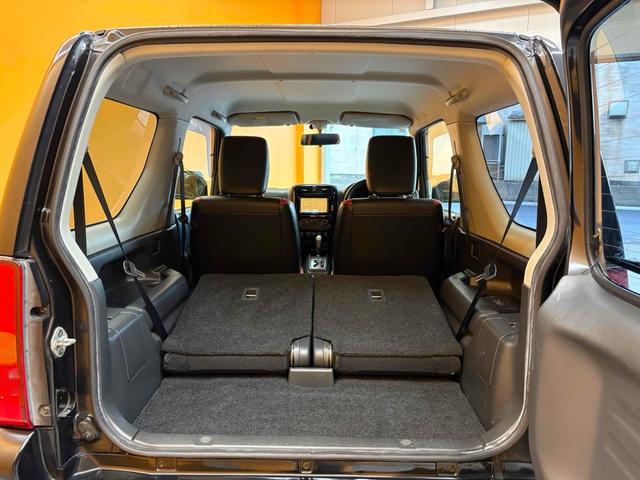 ジムニー クロスアドベンチャー　４ＷＤ　ＥＴＣ　ナビ　電動格納ミラー　シートヒーター　ＡＴ　ＣＤ　ＤＶＤ再生　アルミホイール　エアコン　パワーウィンドウ（31枚目）