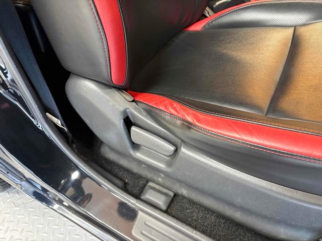 ジムニー クロスアドベンチャー　４ＷＤ　ＥＴＣ　ナビ　電動格納ミラー　シートヒーター　ＡＴ　ＣＤ　ＤＶＤ再生　アルミホイール　エアコン　パワーウィンドウ（40枚目）