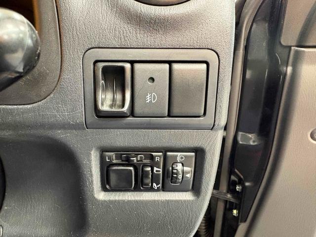 ジムニー クロスアドベンチャー　４ＷＤ　ＥＴＣ　ナビ　電動格納ミラー　シートヒーター　ＡＴ　ＣＤ　ＤＶＤ再生　アルミホイール　エアコン　パワーウィンドウ（42枚目）