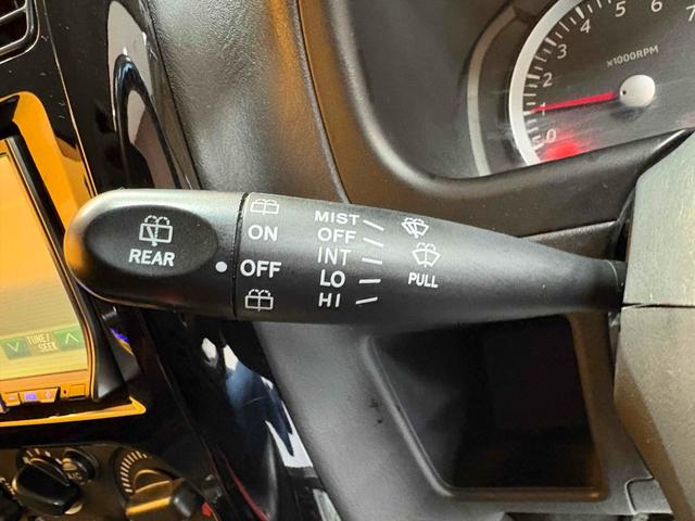 ジムニー クロスアドベンチャー　４ＷＤ　ＥＴＣ　ナビ　電動格納ミラー　シートヒーター　ＡＴ　ＣＤ　ＤＶＤ再生　アルミホイール　エアコン　パワーウィンドウ（46枚目）