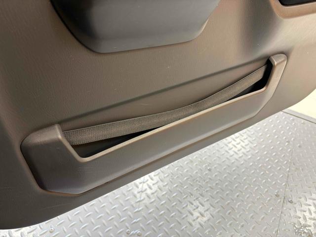 ジムニー クロスアドベンチャー　４ＷＤ　ＥＴＣ　ナビ　電動格納ミラー　シートヒーター　ＡＴ　ＣＤ　ＤＶＤ再生　アルミホイール　エアコン　パワーウィンドウ（58枚目）