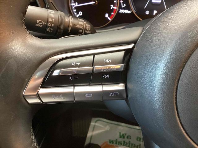 �y�n���h���{�^���z�ڐ���傫�����炷���ƂȂ��{�^���̑�����s�����Ƃ��ł���̂ŁA���S�ɂ��z���ł��܂��ˁB