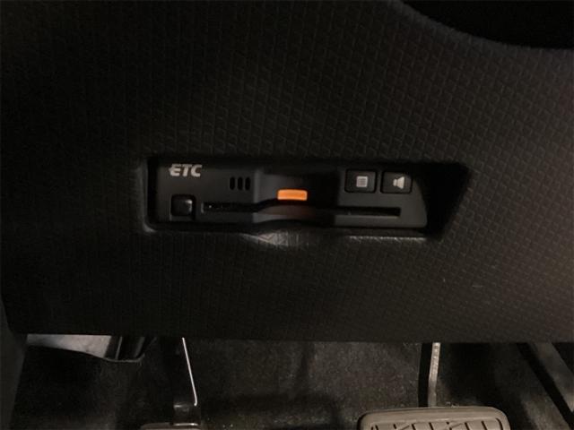 タント カスタムＲＳセレクション　ＥＴＣ　バックカメラ　両側電動スライドドア　ナビ　ＴＶ　クリアランスソナー　オートクルーズコントロール　レーンアシスト　衝突被害軽減システム　オートライト　ＬＥＤヘッドランプ（8枚目）