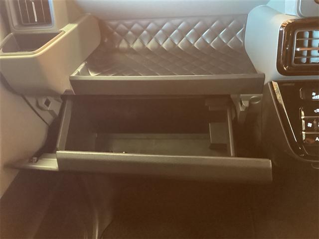 タント カスタムＲＳセレクション　ＥＴＣ　バックカメラ　両側電動スライドドア　ナビ　ＴＶ　クリアランスソナー　オートクルーズコントロール　レーンアシスト　衝突被害軽減システム　オートライト　ＬＥＤヘッドランプ（29枚目）