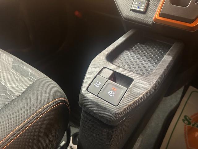 タフト Gターボ 純正ナビ Bluetooth対応 ETC 全周囲カメラ ガラスルーフ クリアランスソナー オートクルーズコントロール 衝突被害軽減システム LEDヘッドランプ ヘッドライトウォッシャー スマートキー(41枚目)