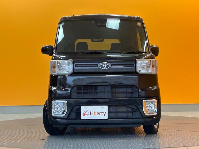 ピクシスメガ Ｌ　ＳＡＩＩＩ　４ＷＤ　ＥＴＣ　バックカメラ　両側電動スライドドア　クリアランスソナー　衝突被害軽減システム　オートマチックハイビーム　オートライト　スマートキー　アイドリングストップ　シートヒーター　ベンチシート（7枚目）