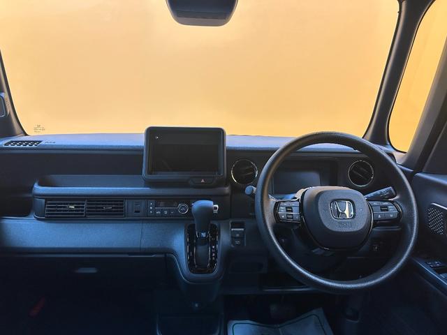 Ｎ－ＢＯＸカスタム ベースグレード　バックカメラ　両側スライド・片側電動　クリアランスソナー　オートクルーズコントロール　レーンアシスト　衝突被害軽減システム　オートライト　ＬＥＤヘッドランプ　スマートキー　アイドリングストップ（5枚目）