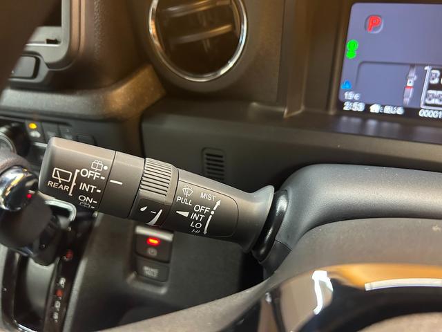 Ｎ－ＢＯＸカスタム ベースグレード　バックカメラ　両側スライド・片側電動　クリアランスソナー　オートクルーズコントロール　レーンアシスト　衝突被害軽減システム　オートライト　ＬＥＤヘッドランプ　スマートキー　アイドリングストップ（12枚目）