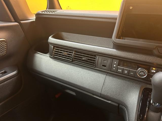 Ｎ－ＢＯＸカスタム ベースグレード　バックカメラ　両側スライド・片側電動　クリアランスソナー　オートクルーズコントロール　レーンアシスト　衝突被害軽減システム　オートライト　ＬＥＤヘッドランプ　スマートキー　アイドリングストップ（34枚目）