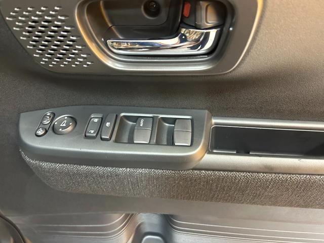 Ｎ－ＢＯＸカスタム ベースグレード　バックカメラ　両側スライド・片側電動　クリアランスソナー　オートクルーズコントロール　レーンアシスト　衝突被害軽減システム　オートライト　ＬＥＤヘッドランプ　スマートキー　アイドリングストップ（38枚目）