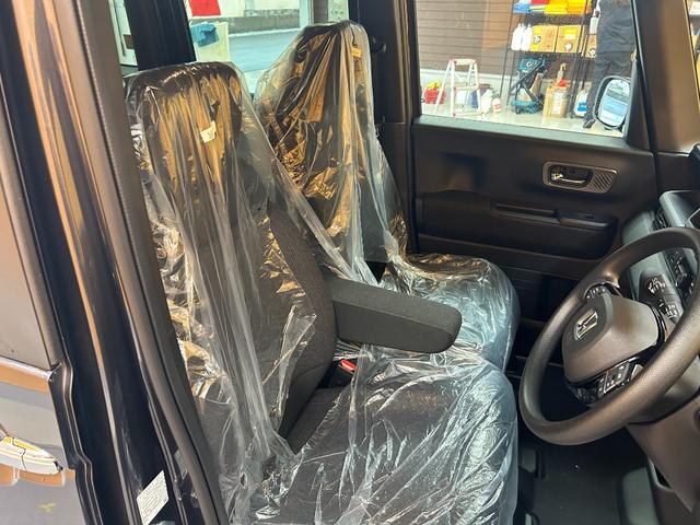 Ｎ－ＢＯＸカスタム ベースグレード　バックカメラ　両側スライド・片側電動　クリアランスソナー　オートクルーズコントロール　レーンアシスト　衝突被害軽減システム　オートライト　ＬＥＤヘッドランプ　スマートキー　アイドリングストップ（46枚目）