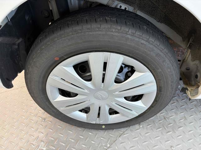 タント Ｘ　４ＷＤ　ドライブレコーダー　ＥＴＣ　バックカメラ　両側スライド・片側電動　ナビ　クリアランスソナー　衝突被害軽減システム　オートライト　スマートキー　アイドリングストップ　電動格納ミラー（16枚目）