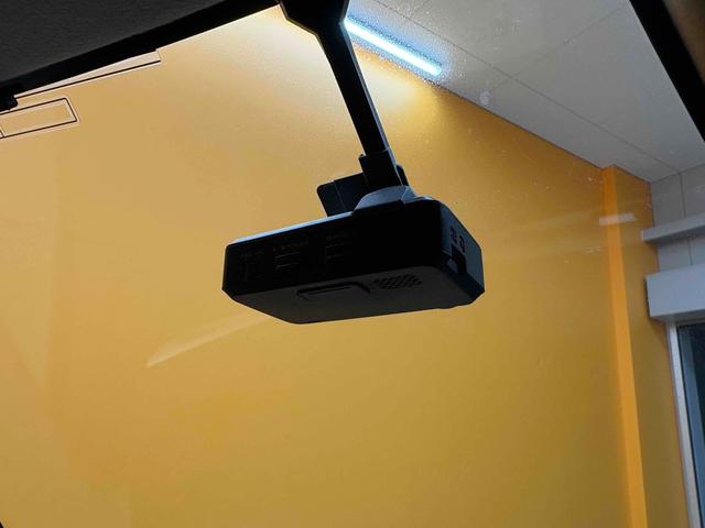 �h���C�u���R�[�_�[������f���Ɖ������L�^���Ă����h���C�u���R�[�_�[�́A���̂̍ۂɊm���ȏ؋��\�͂𔭊����Ă���܂��B