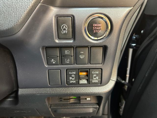 トヨタ ヴォクシー 12枚目